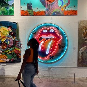 Meet your Posher, Tae